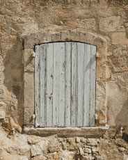 Menerbes-4